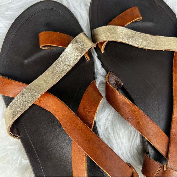 OluKai Brown and Gold Sandals - Picture 13 of 14